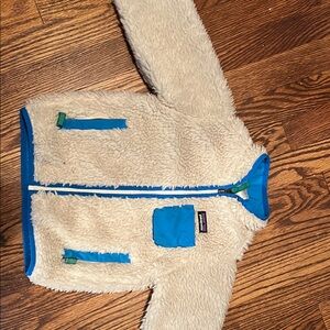 Patagonia Cream and Blue Fleece Jacket